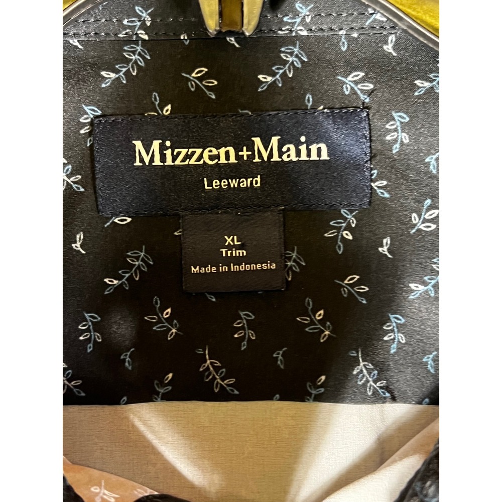 Mizzen+Main Leeward Mens XL Trim Short Sleeve Button Down Shirt Navy Floral - Picture 3 of 8